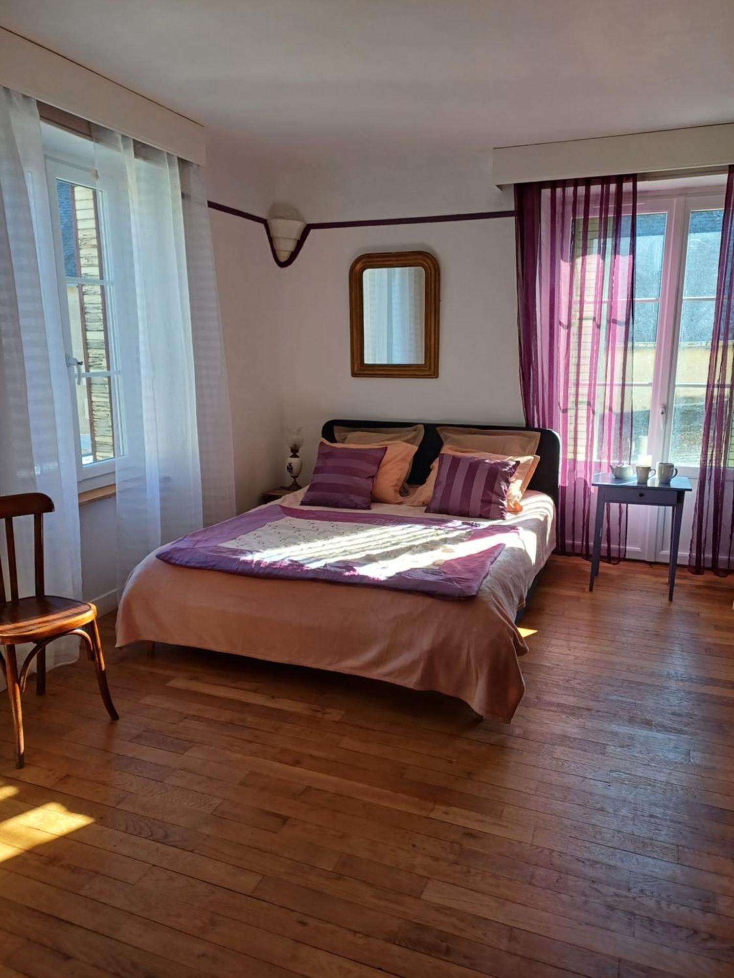 Maison Violette En Berry Aigurande Zimmer foto